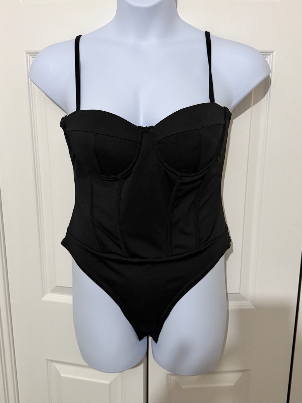 New in pkg Black Underwire Bustier Bodysuit - Women XL